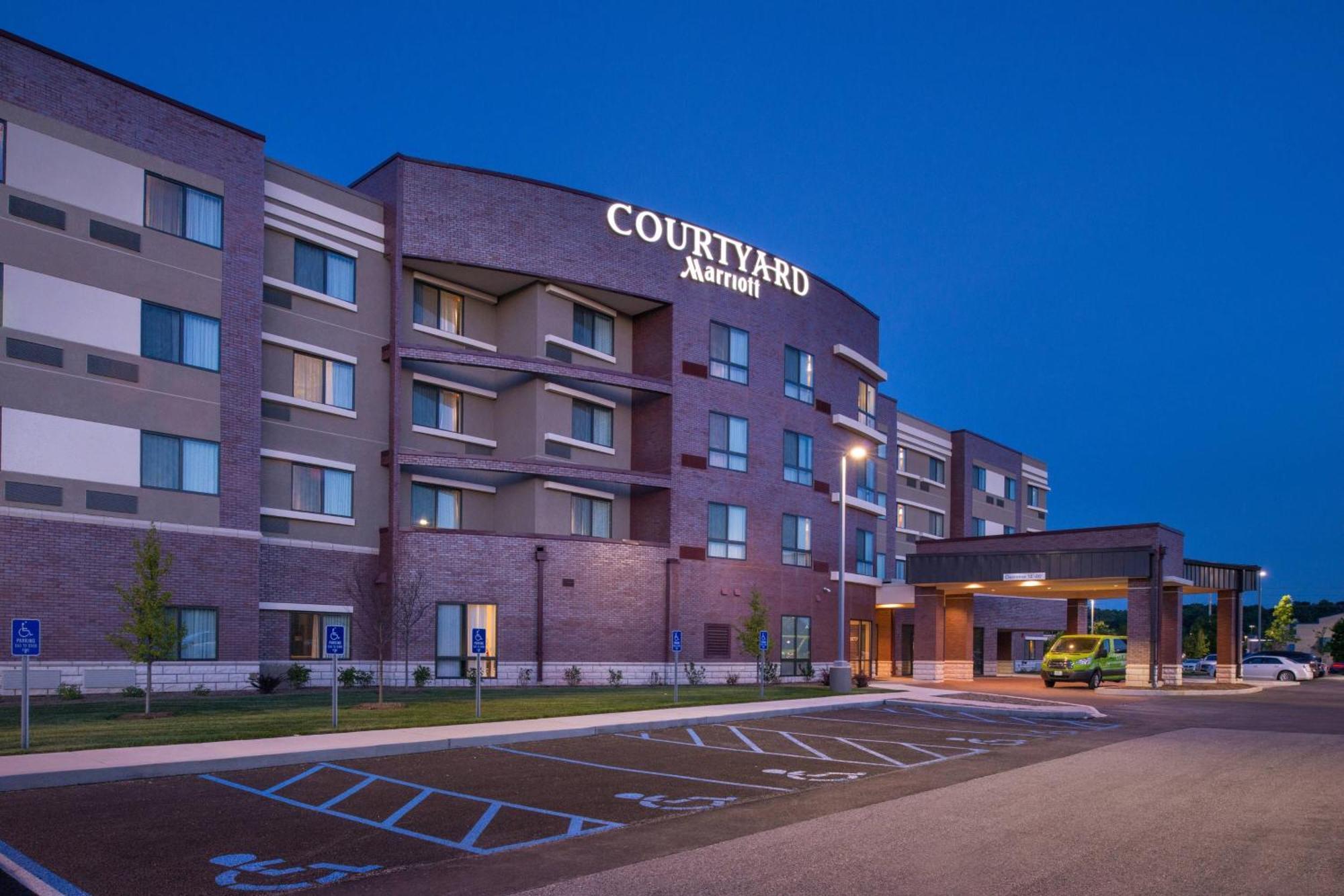 Courtyard By Marriott St Louis Chesterfield Exterior photo